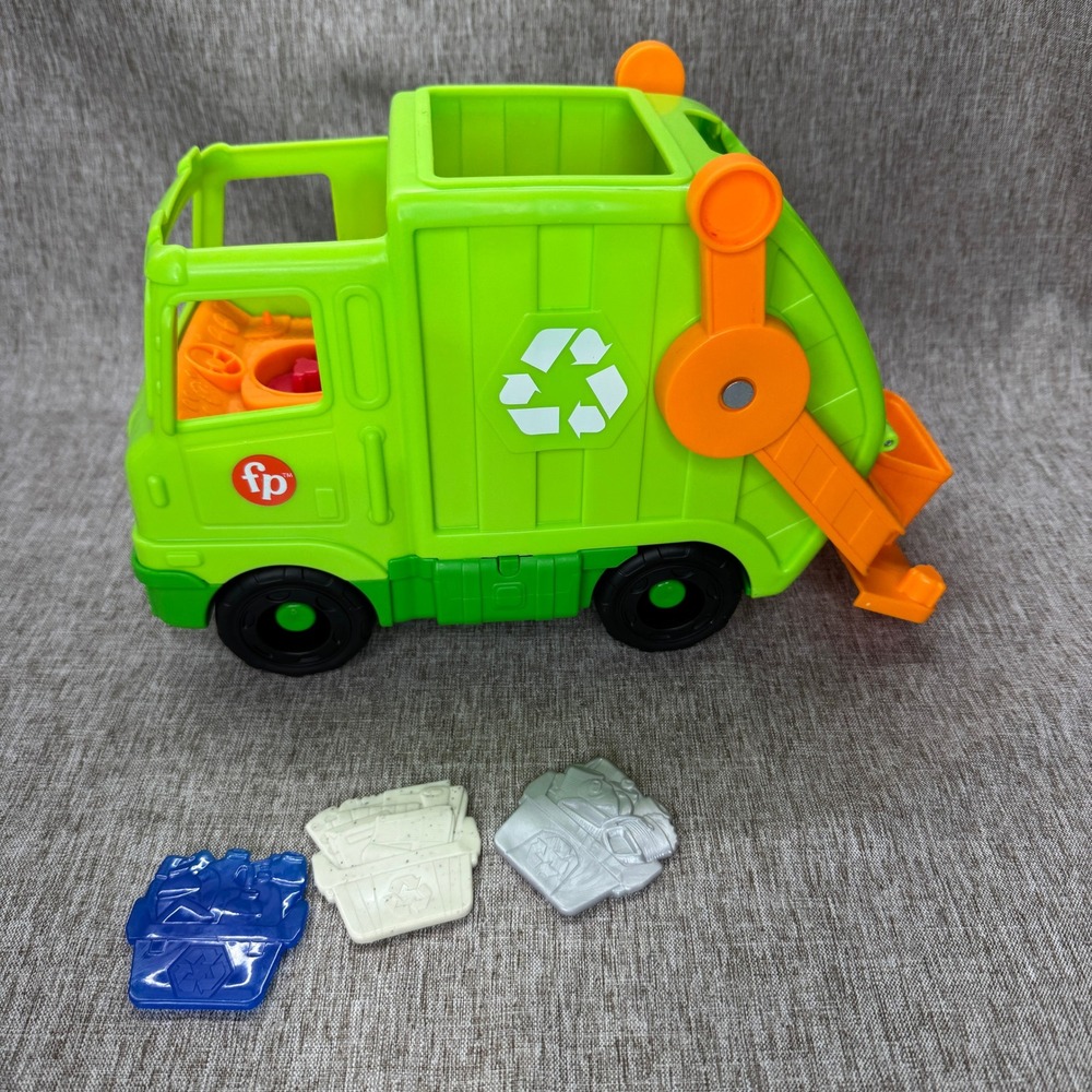 Fisher-Price Little People Recycling Truck Green Garbage Truck GWD29 2021 Mattel
